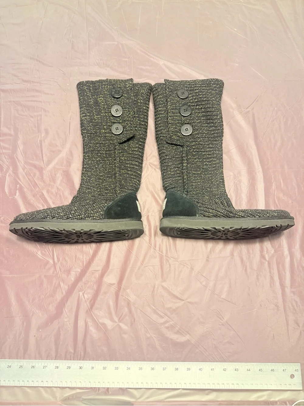 NIB UGG W CLASSIC CARDY KNITTED BLACK METALLIC GOLD WINTER BOOTS WOMEN'S 9 $150